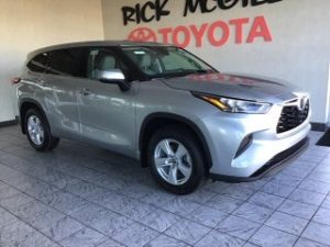 2020 Toyota Highlander in Alcoa, TN 